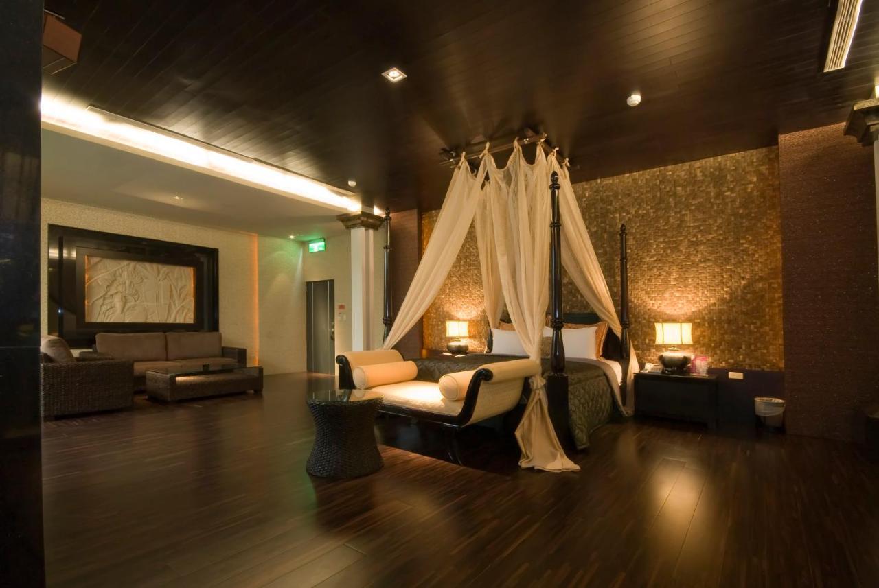 Harport Motel Kaohsiung Esterno foto