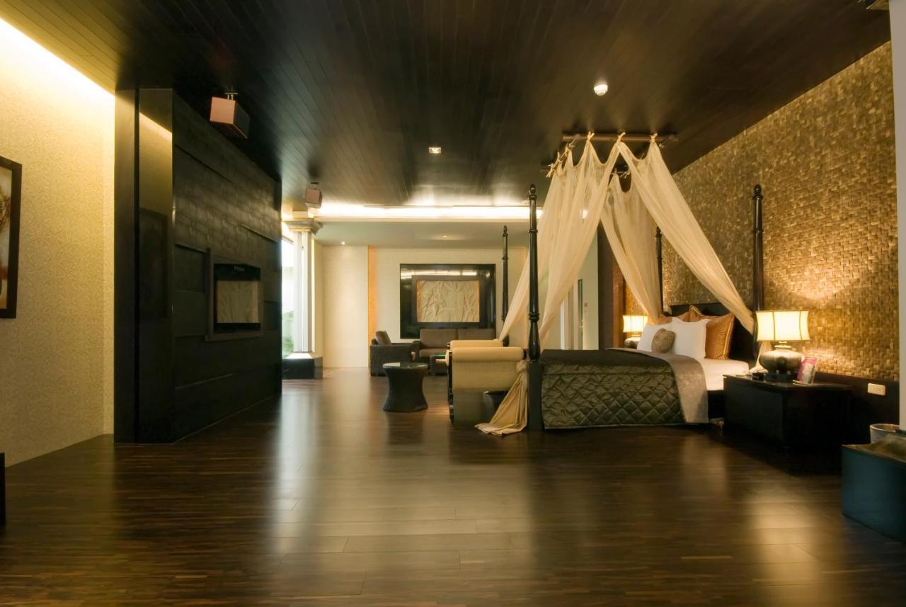 Harport Motel Kaohsiung Esterno foto