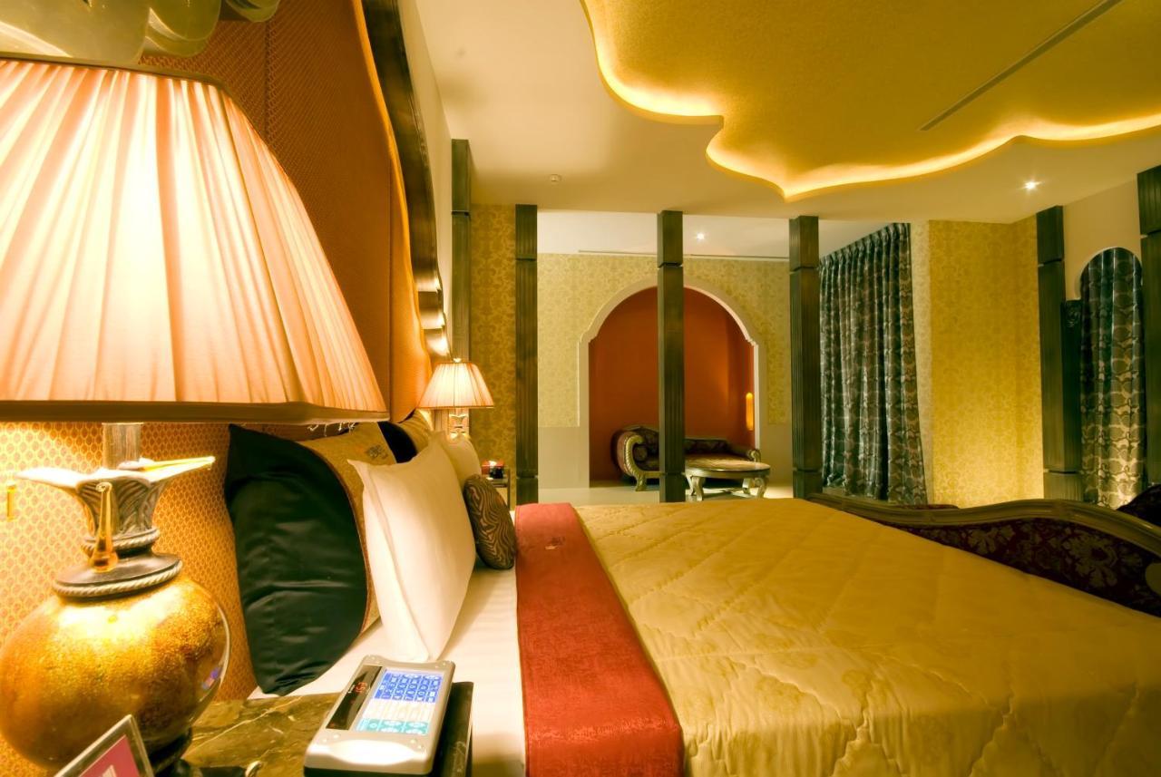 Harport Motel Kaohsiung Esterno foto
