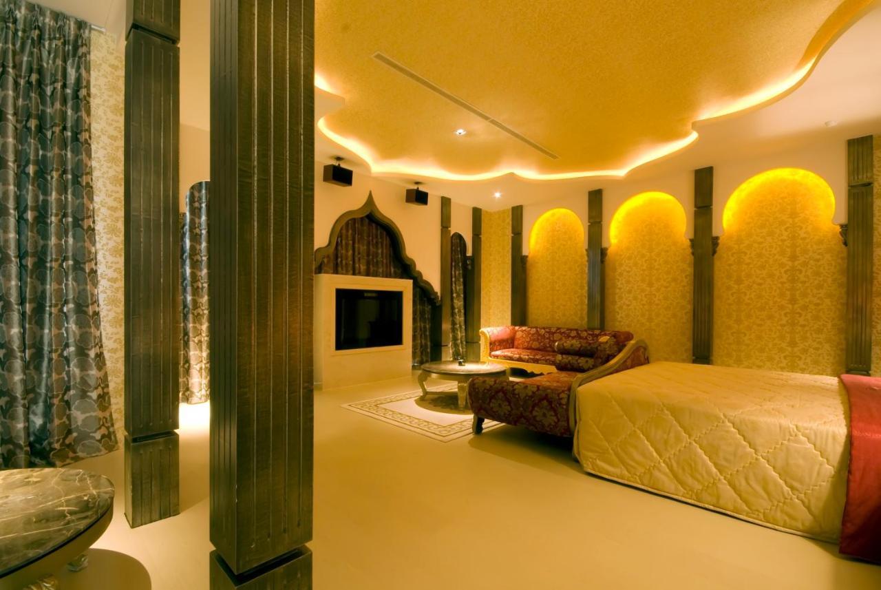 Harport Motel Kaohsiung Esterno foto