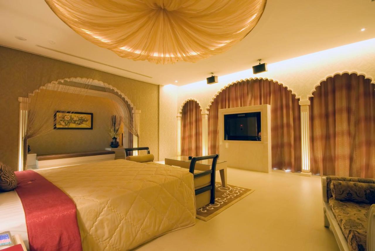 Harport Motel Kaohsiung Esterno foto